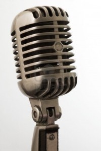 Mengenal Sejarah Mikrofon
